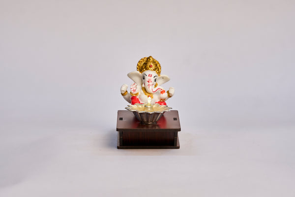 Solar Car Diya – Shree Ganesh