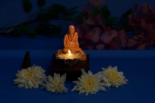 Solar Car Diya – Shree Swami Samarth Night View