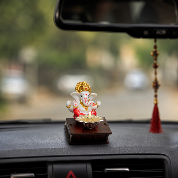 Solar Car Diya – Shree Ganesh